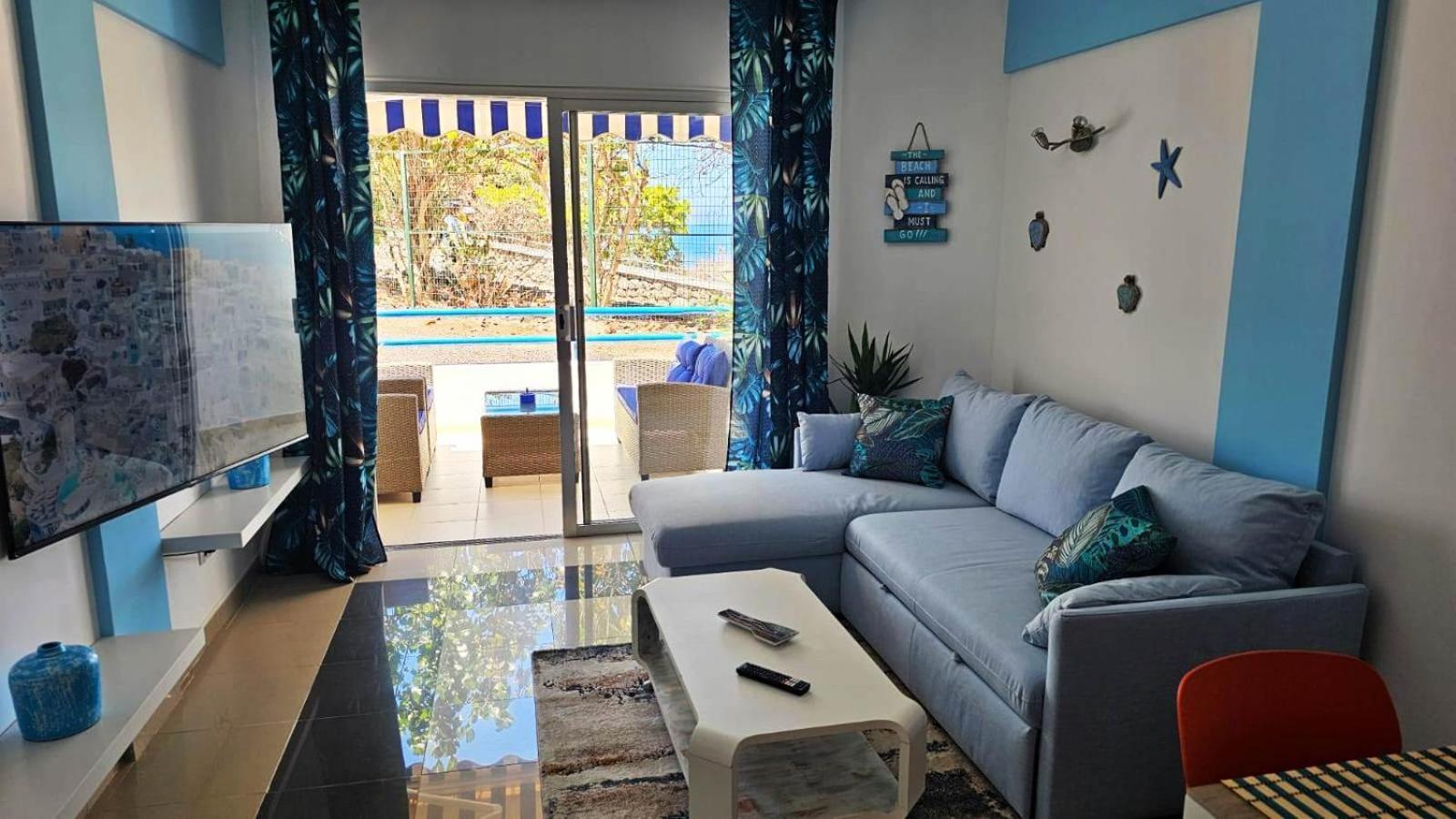 Blue Bay Paradise - Beach Front Apartment With Sea View ปลายาปาไรโซ ภายนอก รูปภาพ